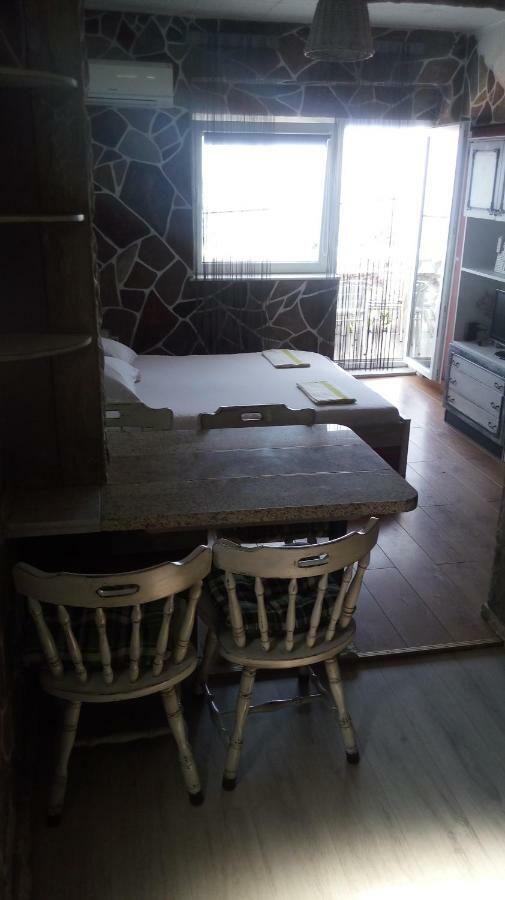 Apartmani Mira Senj  Esterno foto