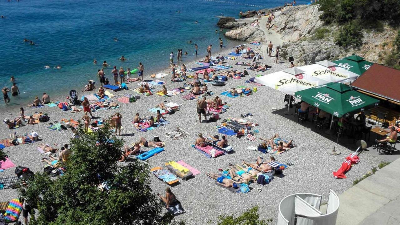 Apartmani Mira Senj  Esterno foto